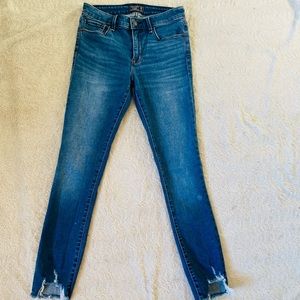 Abercrombie & Fitch Mid Rise Super Skinny Ankle Jeans